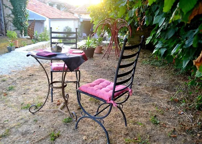 Grand Ecologique A La Campagne Et Accessible Villa